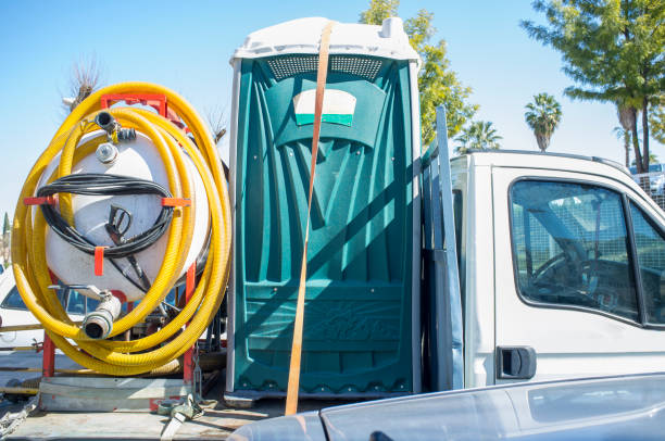 Portable Toilet Options We Offer in Helotes, TX