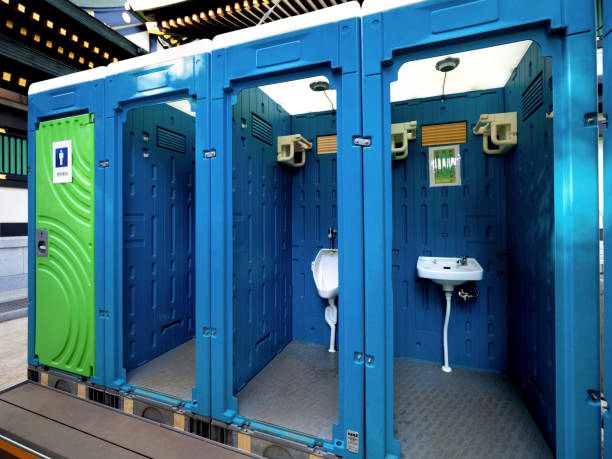 Portable Toilet Options We Offer in Helotes, TX
